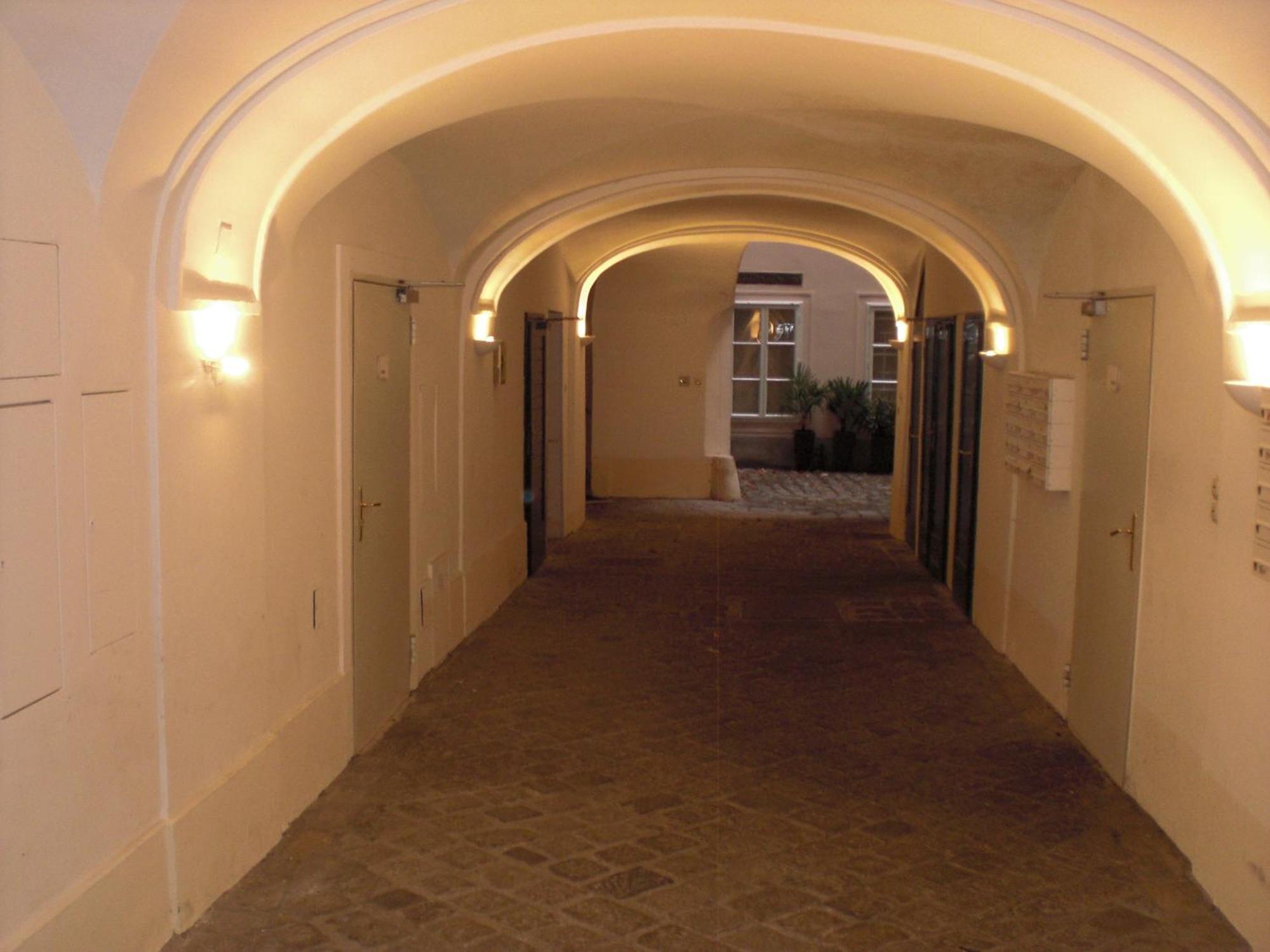Living Vienna City Center Bagian luar foto