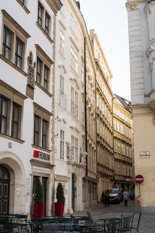 Living Vienna City Center Bagian luar foto
